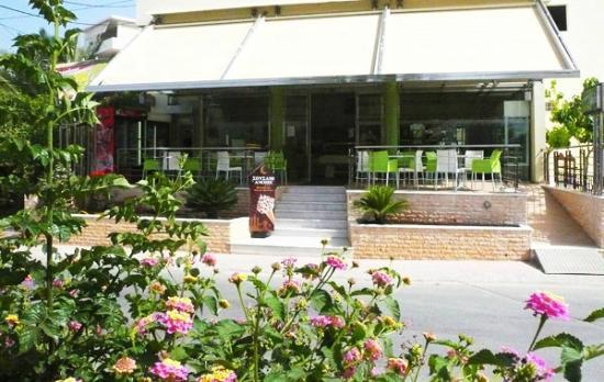 Takis Voula Patisserie