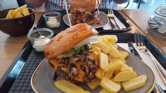 Lindenblatt Burger-Bar