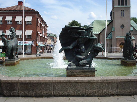 The sculpture 'Livets brunn'