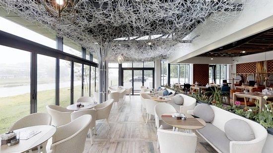 Cafe restaurant Kilim