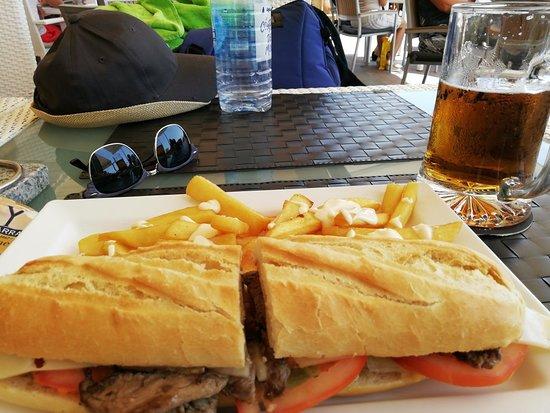 Restaurant Sunset Blvd