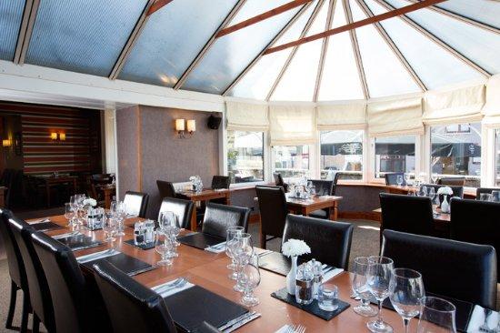 Redcliffe Bar and Restaurant