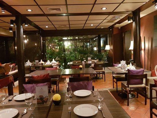 Ruen Urai Fine Thai Cuisine