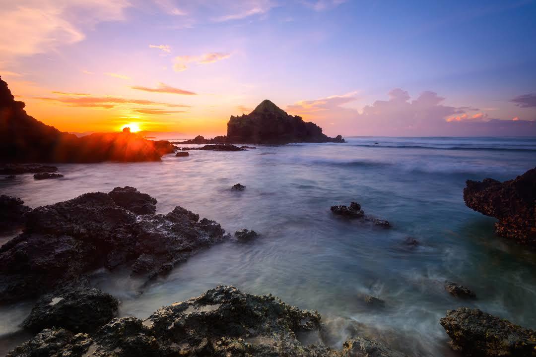 Pantai Seger Kuta Lombok
