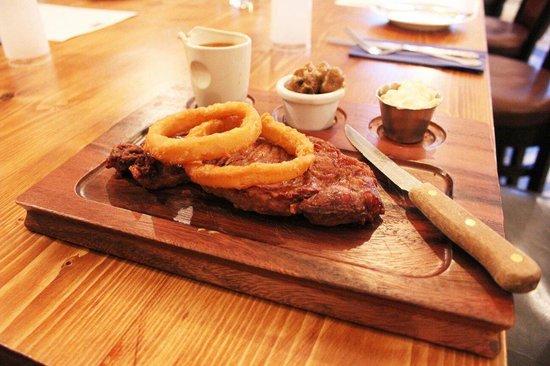 Porky's Restaurant at The Squealing Pig