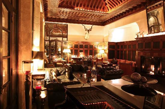 L'Heure Bleue Palais