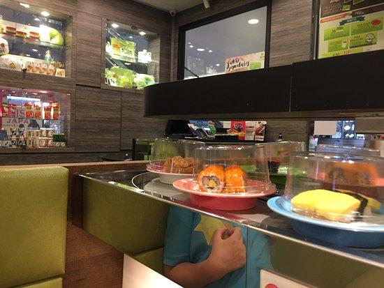 Sakae Sushi