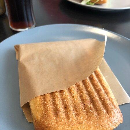 Alina's Sandwich & Grill