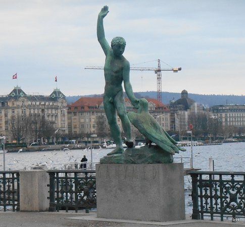 Estatua de Ganimedes