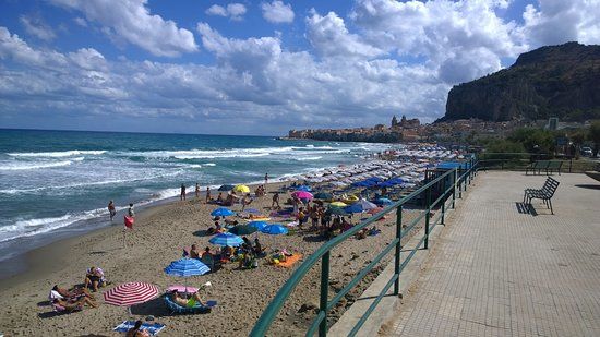 Lungomare Cristoforo Colombo