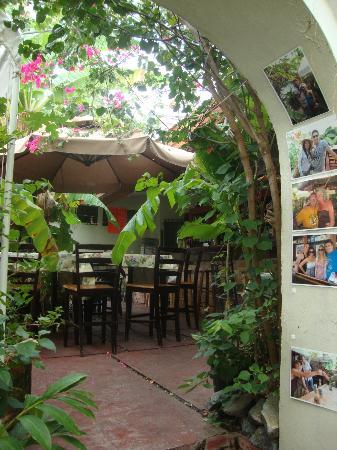 Beuchert's Beer Garden