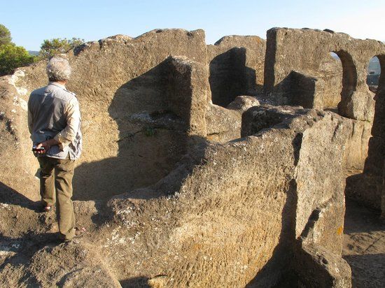 Iglesia Rupestre y Ruinas de Ciudad Umar ibn Hafsun