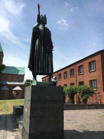 Valdemar den Store statue