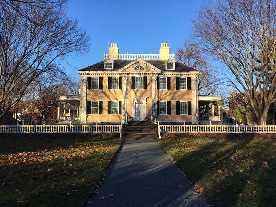 Longfellow House Washington's Headquarters National Historic Site