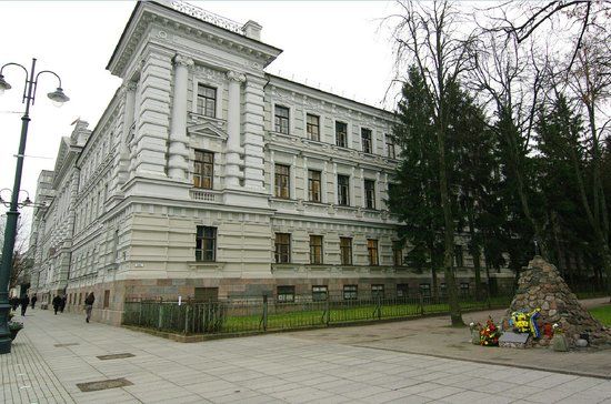 Museum for ofrene for folkedrab